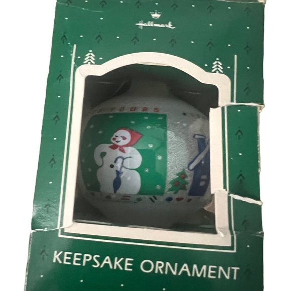 Vintage Hallmark 1988 Sparkling Glass Ornament - Picture 6 of 6